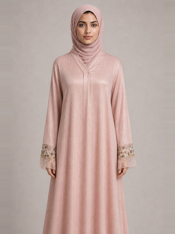 Anisa Abaya, waist.