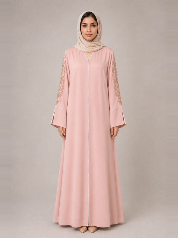 Warda Crepe Abaya — hem Warda Crepe Abaya, hem.